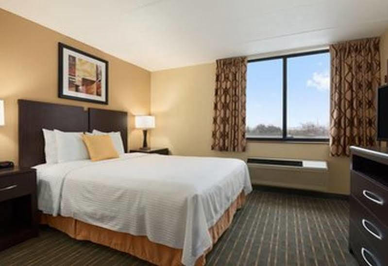Days Hotel By Wyndham University Ave Se Minneapolis Exterior foto